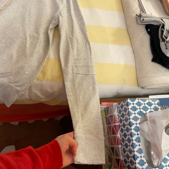 Lululemon Bliss Break Hoodie in Heathered Gray - Picture 10 of 16